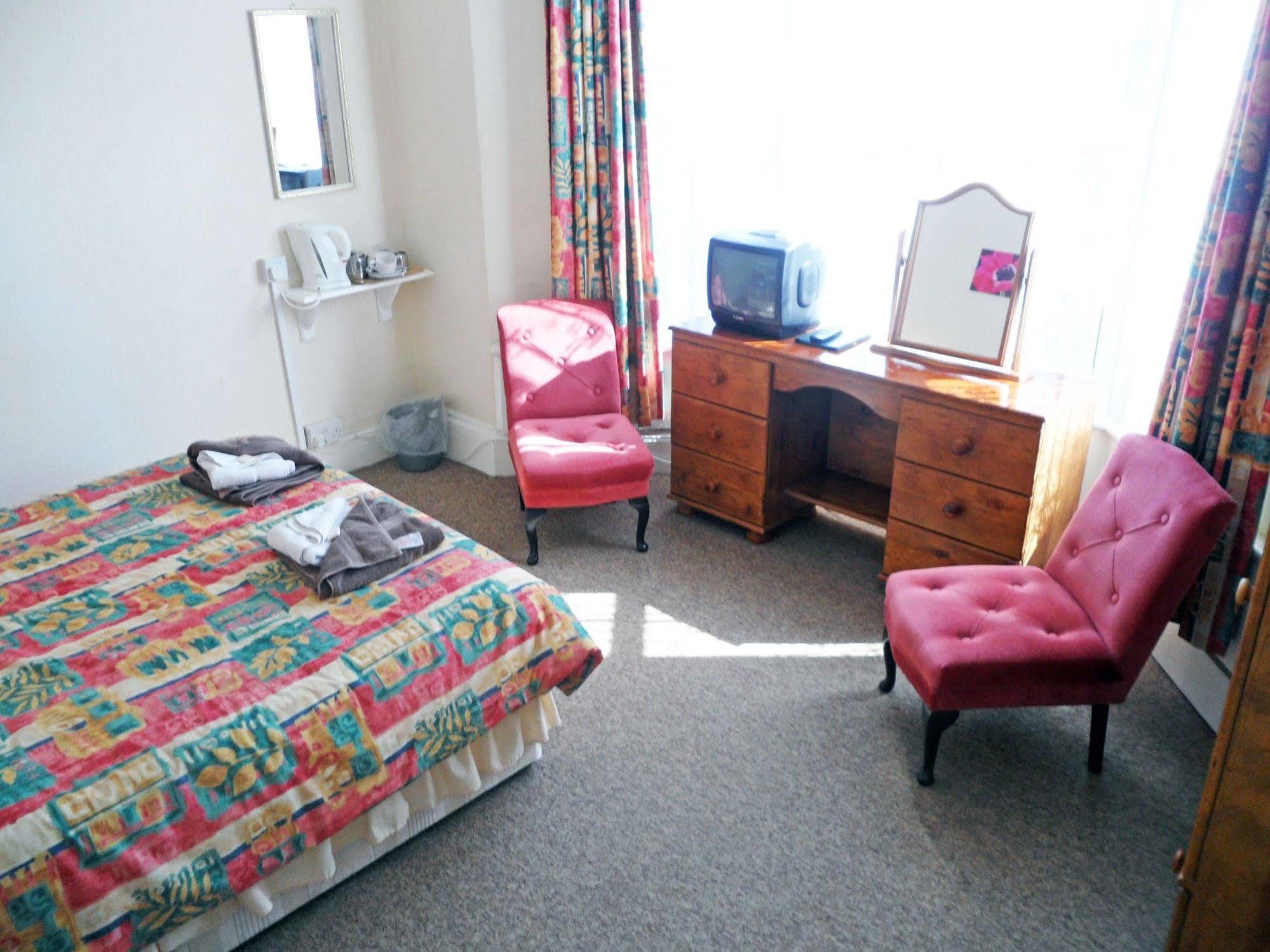 Medehamstede Hotel Shanklin Kültér fotó
